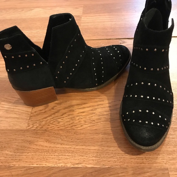 COPY - Roxy booties - Picture 2 of 6